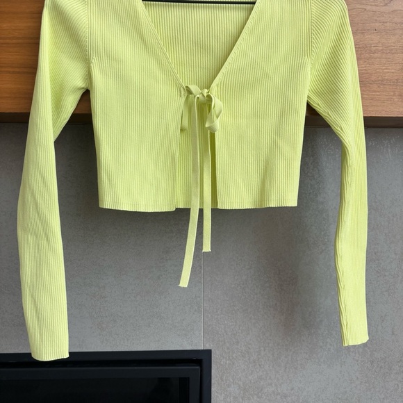 NWOT ZARA knit Cardigan with bow, Size S - Picture 6 of 14